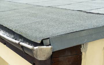 repair or replace Coig Peighinnean flat roofing?