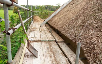 advantages of Coig Peighinnean thatch roofing